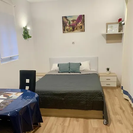 Apartment Rumar Con Terraza