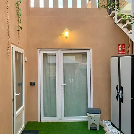 Rumar Con Terraza 알리칸테